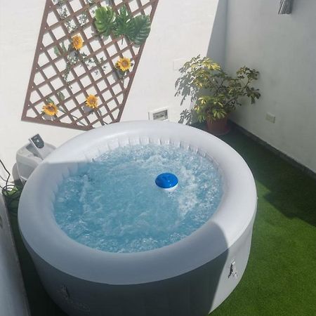 Chalet Con Jacuzzi Climatizado, Barbacoa Y Cerca De La Playa Abades  Dış mekan fotoğraf